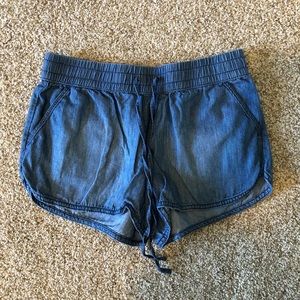 Blue knock off jean shorts (cargo type)